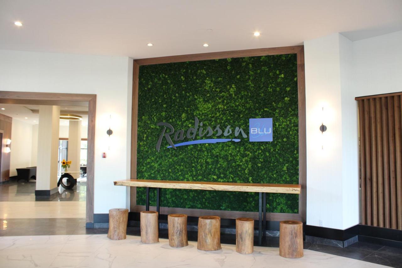 Radisson Blu Vancouver Airport Hotel & Marina Richmond Buitenkant foto
